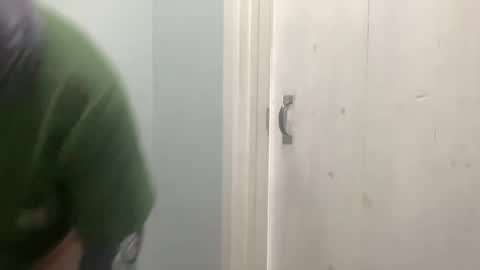 Snapshot of onthedlhere chatting on 4, 2, 2026 onthedlhere online show from 4, 2, 2026