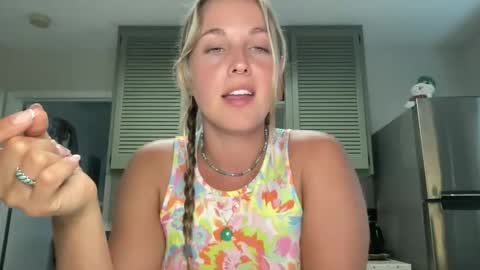 Snapshot of onyx_unleashed chatting on 7, 6, 2026 onyx_unleashed online show from 7, 6, 2026