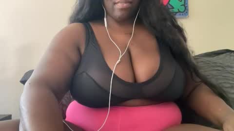 onyxxxmoonwater online show from 13, 5, 2026