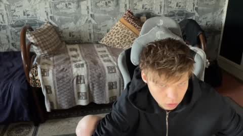 Snapshot of oofcblesssexx chatting on 13, 12, 2024 bless god online show from 13, 12, 2024