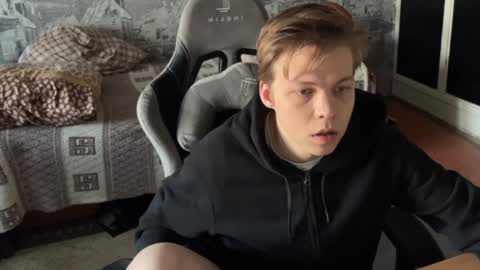 Snapshot of oofcblesssexx chatting on 4, 2, 2025 bless god online show from 4, 2, 2025