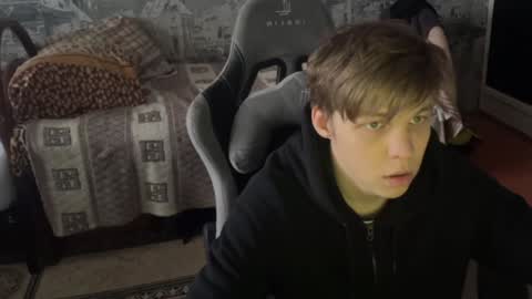 Snapshot of oofcblesssexx chatting on 8, 2, 2025 bless god online show from 8, 2, 2025