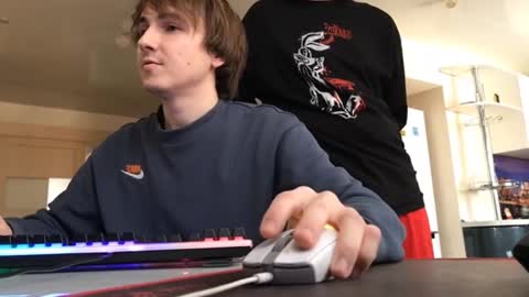 Snapshot of oofcblesssexx chatting on 18, 2, 2025 bless god online show from 18, 2, 2025