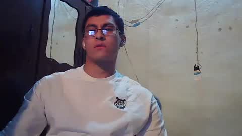 oomaurooo online show from 12, 1, 2026