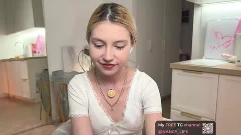 Snapshot of oops_my_english chatting on 14, 1, 2026 Nancy online show from 14, 1, 2026