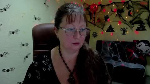 Snapshot of oovanessahotts chatting on 25, 10, 2025 Vanessa online show from 25, 10, 2025