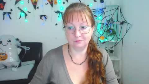 Snapshot of oovanessahotts chatting on 3, 11, 2025 Vanessa online show from 3, 11, 2025