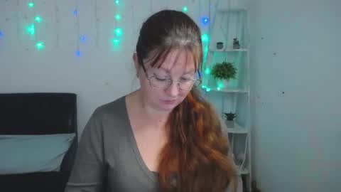 Snapshot of oovanessahotts chatting on 7, 11, 2025 Vanessa online show from 7, 11, 2025