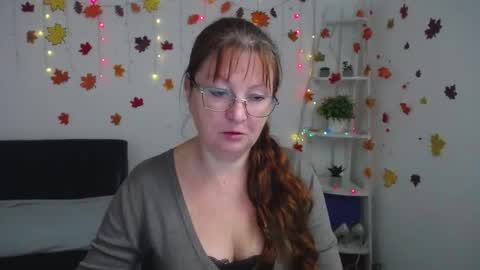Snapshot of oovanessahotts chatting on 10, 11, 2025 Vanessa online show from 10, 11, 2025