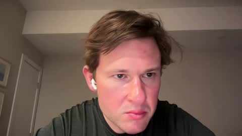 Horny and Bicurious online show from 4, 4, 2026