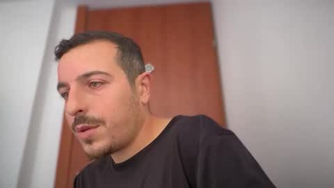 Snapshot of or690 chatting on 2, 12, 2025 or online show from 2, 12, 2025