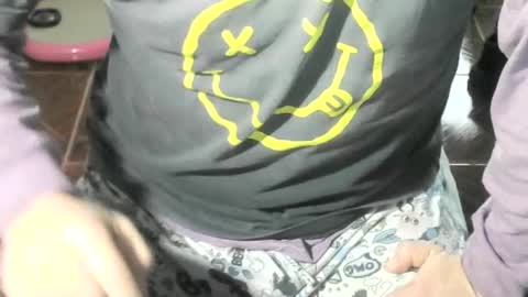 Snapshot of ore_cam chatting on 8, 7, 2026 Ore online show from 8, 7, 2026