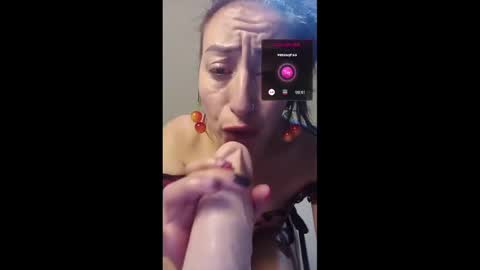 Snapshot of oriana_111 chatting on 5, 4, 2026 oriana_111 online show from 5, 4, 2026