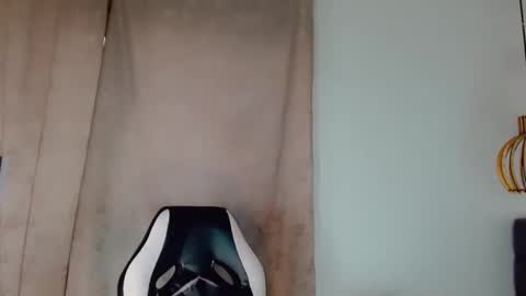 Oriana braom online show from 24, 2, 2025