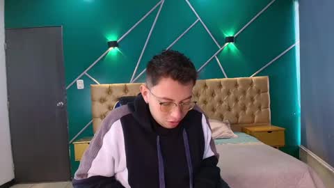 Orion blue online show from 14, 4, 2026