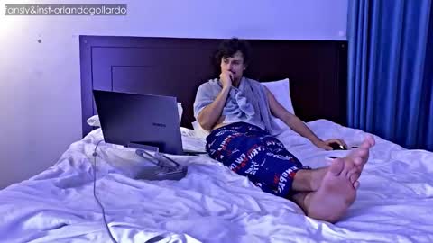 Fansly and Instagram -  online show from 6, 10, 2025