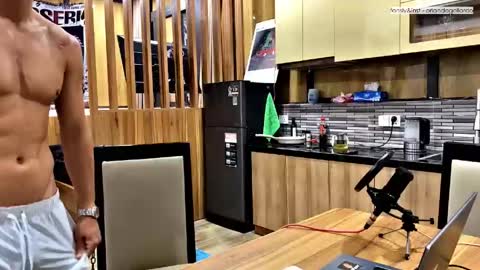 Fansly and Instagram -  online show from 12, 4, 2026