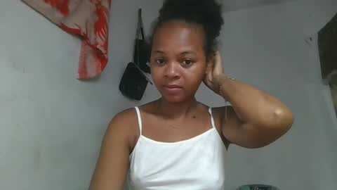 ornellahhh online show from 5, 11, 2025