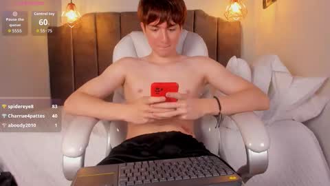 Snapshot of oscar_fox_ chatting on 18, 9, 2025 Oscar online show from 18, 9, 2025