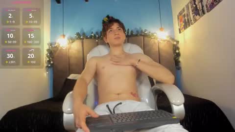 Snapshot of oscar_fox_ chatting on 17, 11, 2025 Oscar online show from 17, 11, 2025