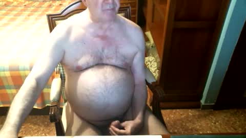 Snapshot of oscarw chatting on 9, 9, 2025 Oscar online show from 9, 9, 2025