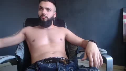Snapshot of oscarwills chatting on 27, 6, 2026 OscarWills online show from 27, 6, 2026
