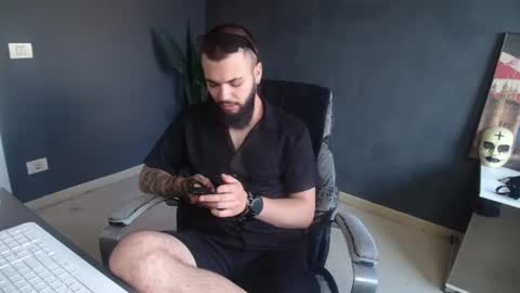 Snapshot of oscarwills chatting on 3, 7, 2026 OscarWills online show from 3, 7, 2026