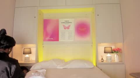 oshun_444 online show from 11, 4, 2026