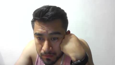 Snapshot of oskregal chatting on 15, 9, 2025 oskregal online show from 15, 9, 2025