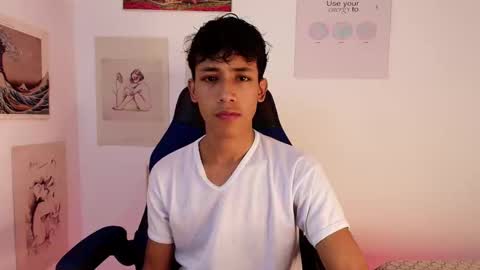 Snapshot of ostin_18hot chatting on 29, 10, 2025 ostin 18hot online show from 29, 10, 2025