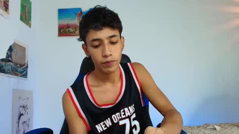 Snapshot of ostin_18hot chatting on 28, 11, 2025 ostin 18hot online show from 28, 11, 2025