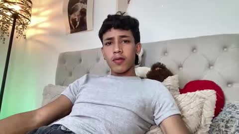 Snapshot of ostin_18hot chatting on 3, 12, 2025 ostin 18hot online show from 3, 12, 2025