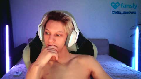 Snapshot of ostin_meoww chatting on 2, 2, 2025 Ostin online show from 2, 2, 2025