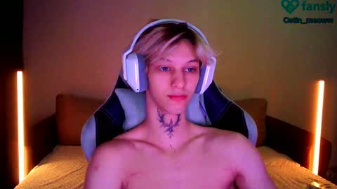 Snapshot of ostin_meoww chatting on 28, 2, 2025 Ostin online show from 28, 2, 2025