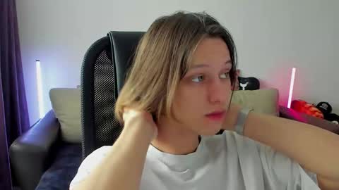 Ostin online show from 16, 3, 2026