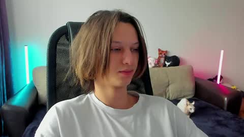 Ostin online show from 12, 4, 2026