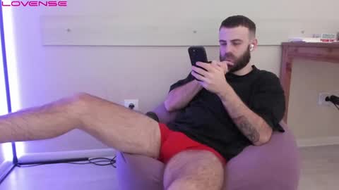 Snapshot of otishairy chatting on 16, 2, 2025 Otis online show from 16, 2, 2025