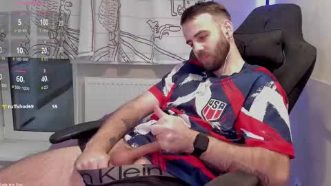 Snapshot of otishairy chatting on 31, 10, 2025 Otis online show from 31, 10, 2025