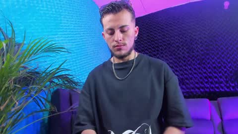 Snapshot of otter_wet chatting on 1, 4, 2026 otter_wet online show from 1, 4, 2026