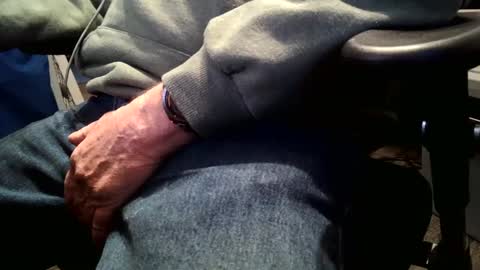 lets play online show from 4, 1, 2025