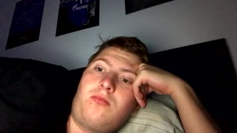 Snapshot of outflayd chatting on 24, 11, 2025 outflayd online show from 24, 11, 2025