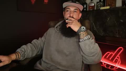 Snapshot of outofyourleague111 chatting on 16, 12, 2025 Lex online show from 16, 12, 2025