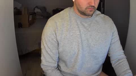 Snapshot of outside1991 chatting on 14, 12, 2024 outside1991 online show from 14, 12, 2024