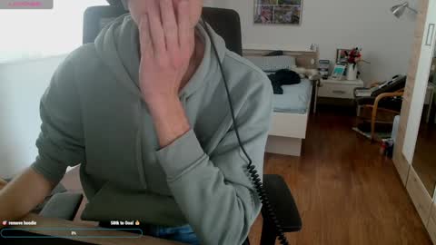 Snapshot of overkneebabe chatting on 10, 12, 2024 OverkneeBabe online show from 10, 12, 2024