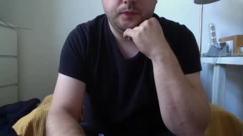 Snapshot of ovid231 chatting on 2, 10, 2025 92 online show from 2, 10, 2025