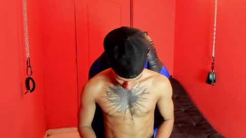 Snapshot of owen_blaze3 chatting on 18, 5, 2026 owen blaze online show from 18, 5, 2026