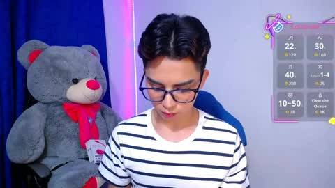 Owen  Independent model  online show from 23, 4, 2026