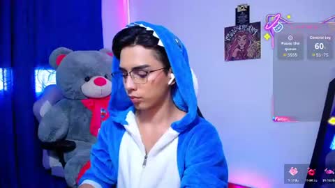 Snapshot of owenblue__ chatting on 25, 6, 2026 Owen Independent model online show from 25, 6, 2026