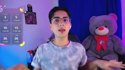 Snapshot of owenblue__ chatting on 24, 7, 2026 Owen Independent model online show from 24, 7, 2026