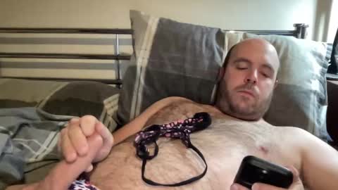 Snapshot of owenfn2 chatting on 3, 2, 2026 Owen2022 online show from 3, 2, 2026